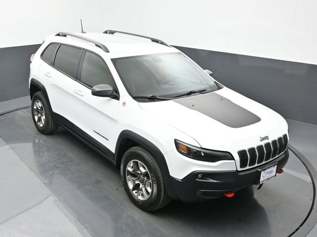 Used 2019 Jeep Cherokee Trailhawk w/ Cold Weather Group image 19