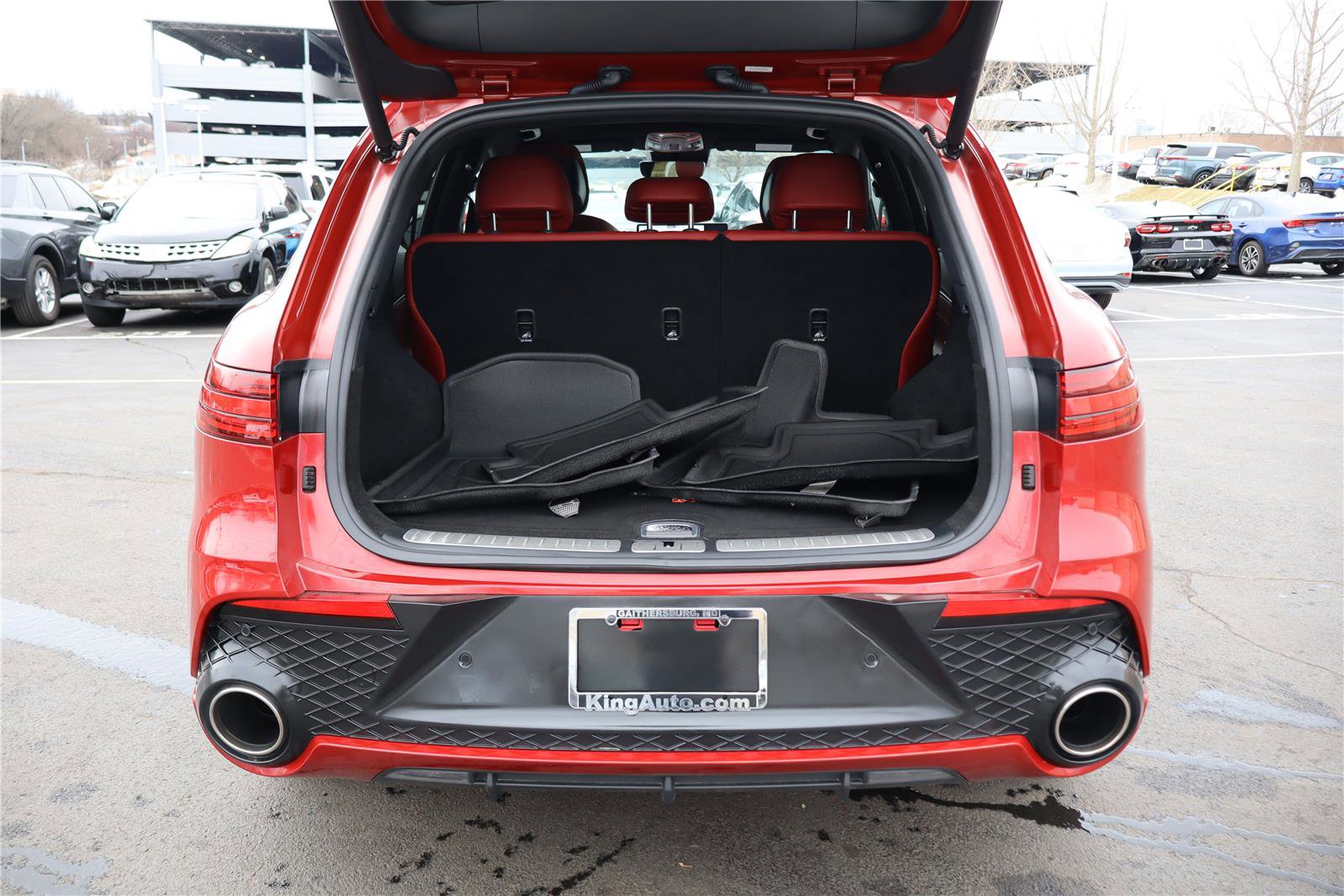 Used 2023 Genesis GV70 2.5T w/ Sport Prestige Package image 5