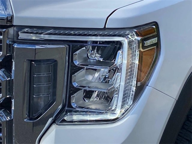 Used 2022 GMC Sierra 3500 Denali w/ Denali Ultimate Package image 5