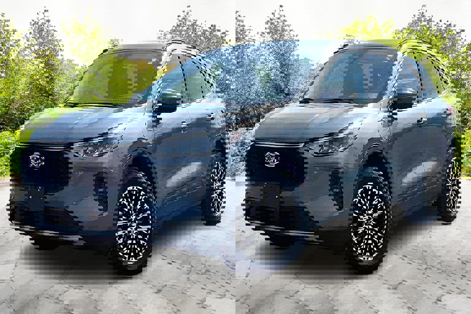 Used 2025 Ford Escape SE image 12