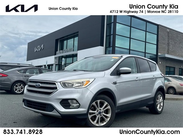 Used 2017 Ford Escape SE