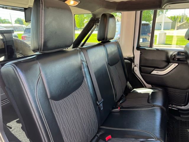 Used 2015 Jeep Wrangler Unlimited Sport AWD/4WD image 19