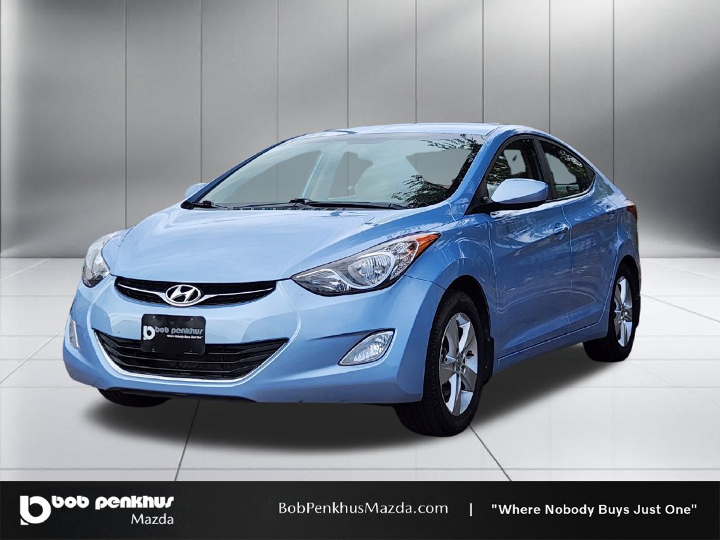 Used 2013 Hyundai Elantra GLS w/ Preferred Pkg FWD image 23