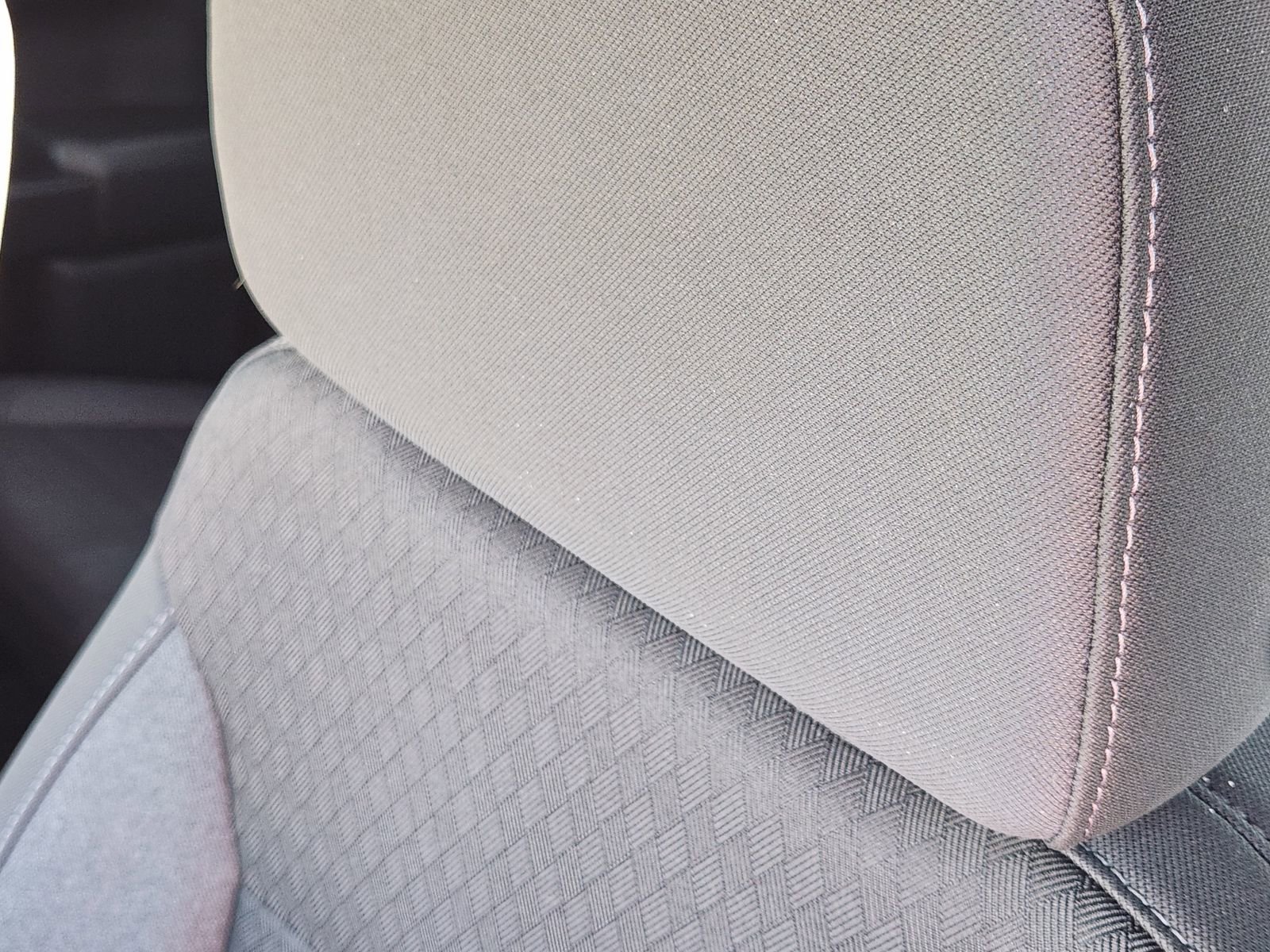 Used 2024 Chevrolet Silverado 1500 Custom w/ Dark Appearance Package image 16