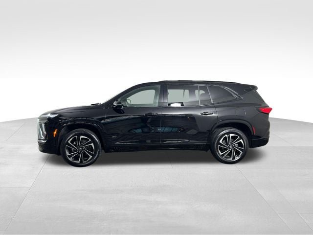 Used 2026 Buick Enclave Sport Touring w/ Power Package FWD image 2
