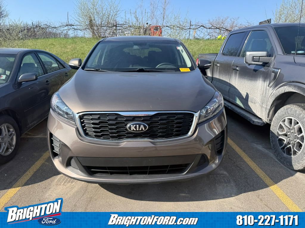 Used 2019 Kia Sorento LX image 2