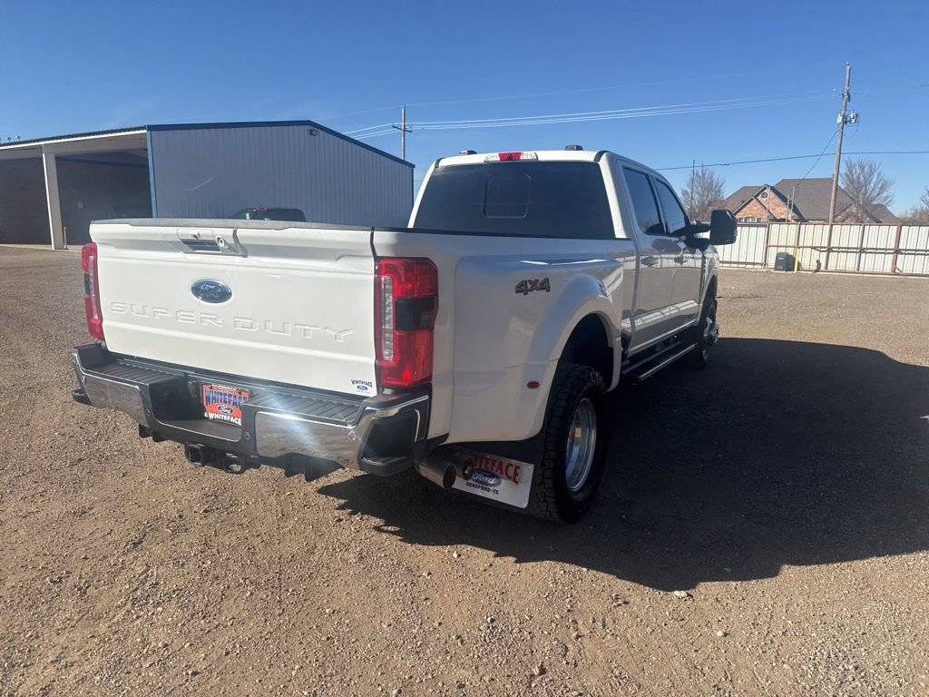 Used 2024 Ford F350 Lariat w/ FX4 Off-Road Package image 6