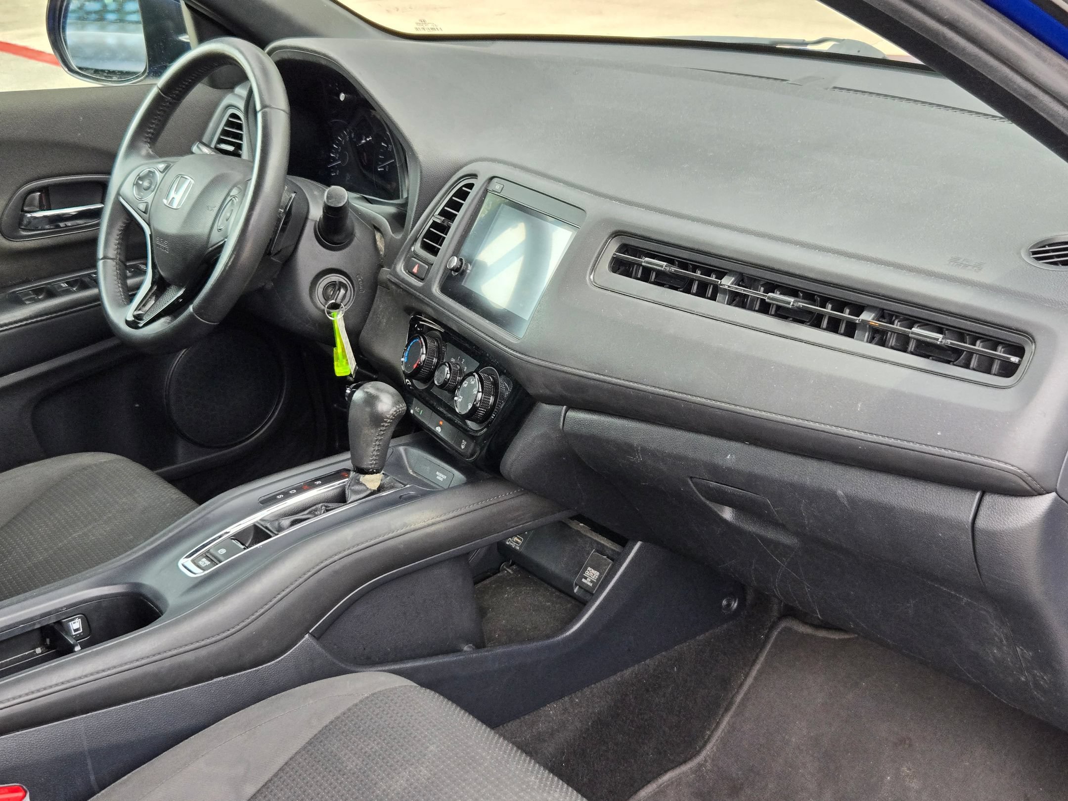 Used 2019 Honda HR-V Sport image 29