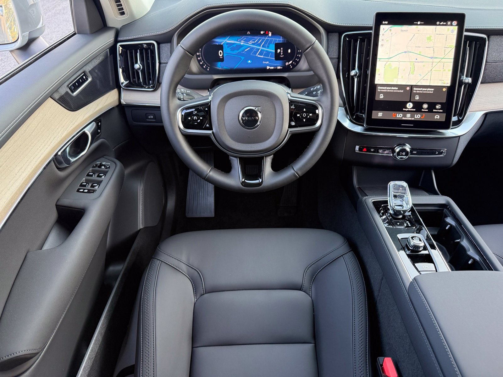 New 2027 Volvo XC90 B6 Plus AWD/4WD image 35