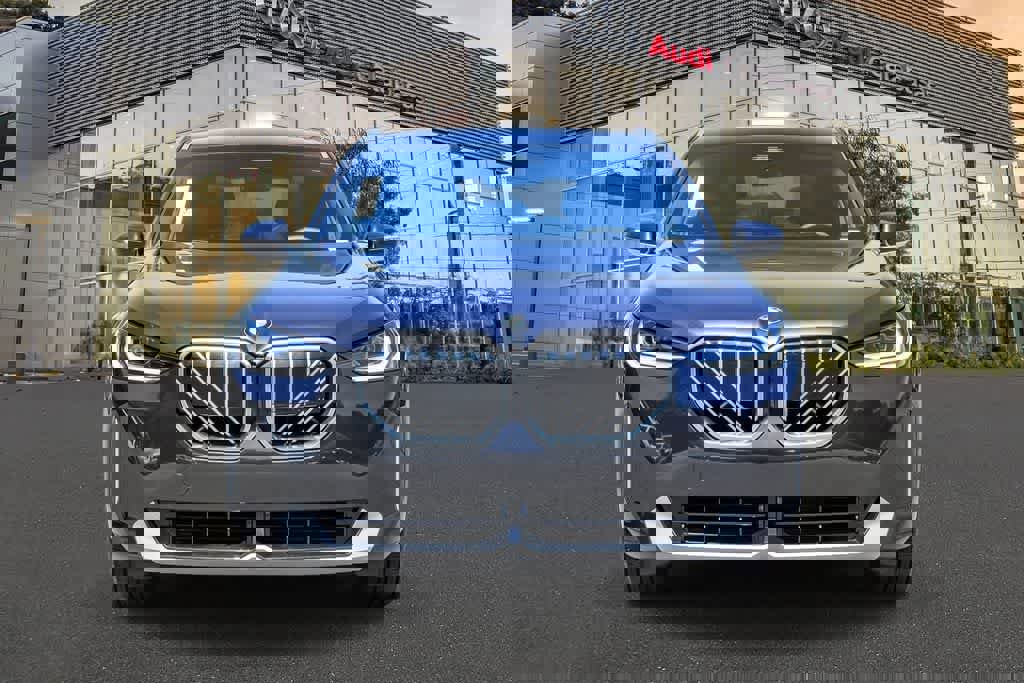 Used 2025 BMW X3 xDrive30i w/ Convenience Package AWD/4WD image 6