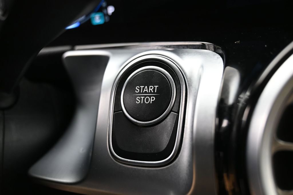 Used 2024 Mercedes-Benz EQB 300 4MATIC w/ Winter Package image 24