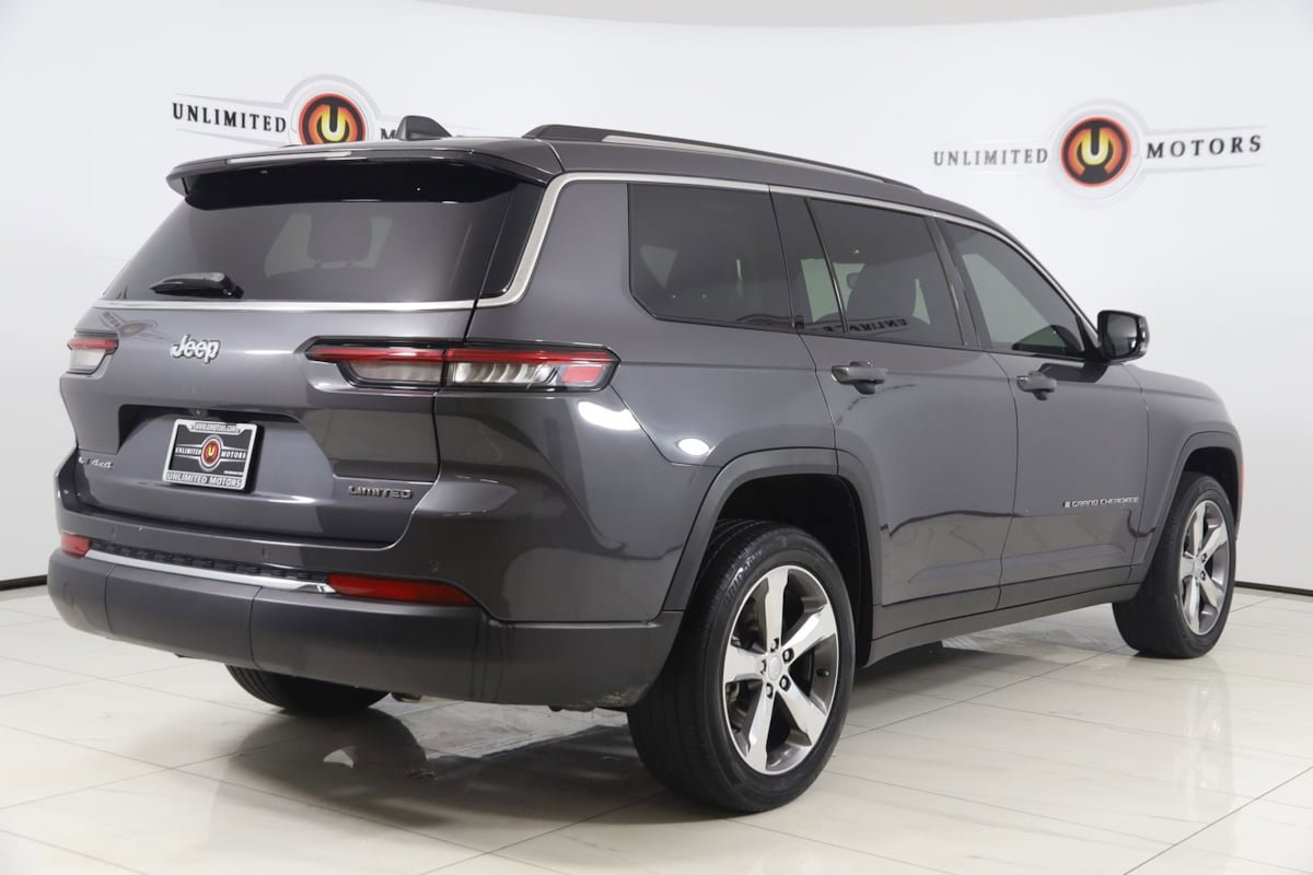 Used 2022 Jeep Grand Cherokee L Limited AWD/4WD image 3