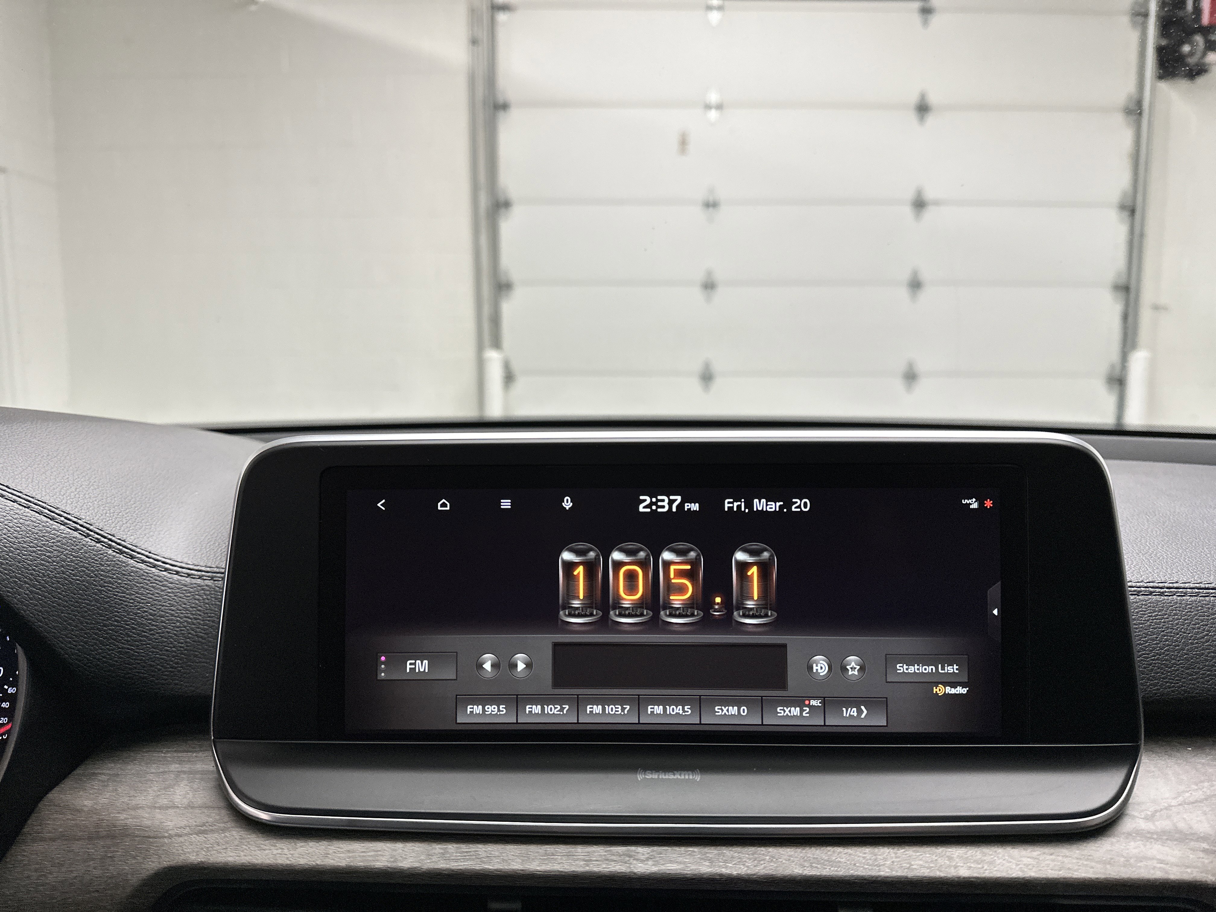 Used 2022 Kia Telluride EX w/ EX Premium Package image 32