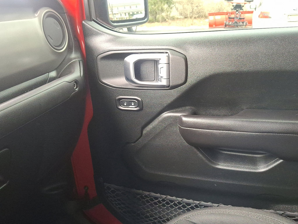 Certified 2020 Jeep Gladiator Sport w/ Quick Order Package 24S image 31