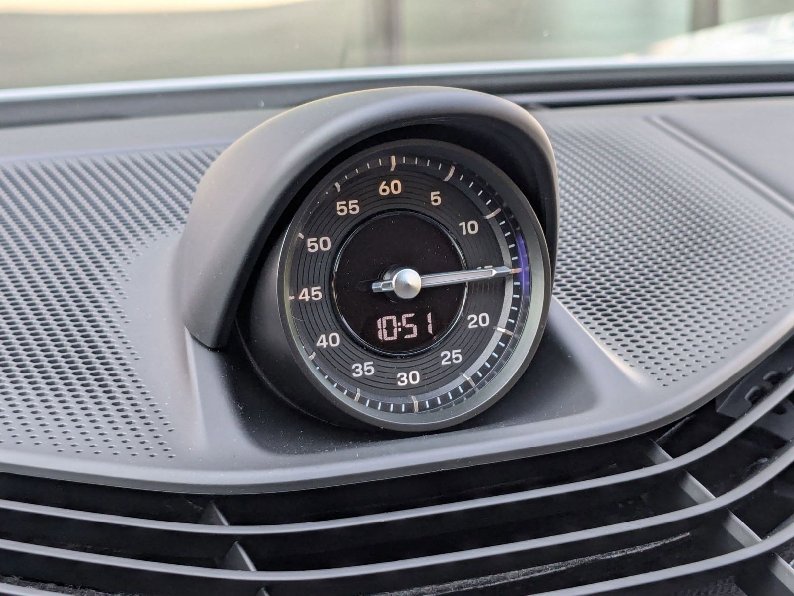 New 2026 Porsche Taycan GTS image 21