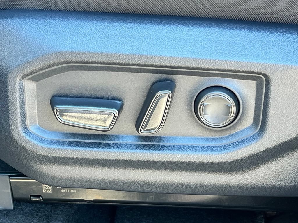 New 2026 Toyota Tundra SR5 AWD/4WD image 18