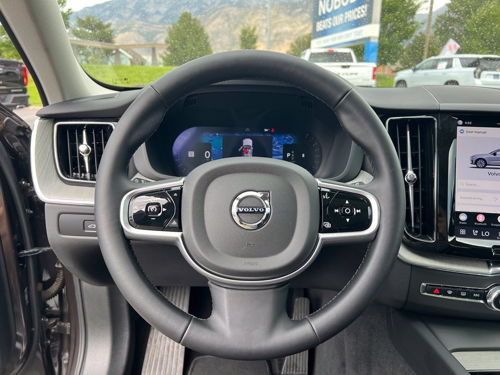 Used 2025 Volvo XC60 B5 Plus w/ Climate Package AWD/4WD image 29