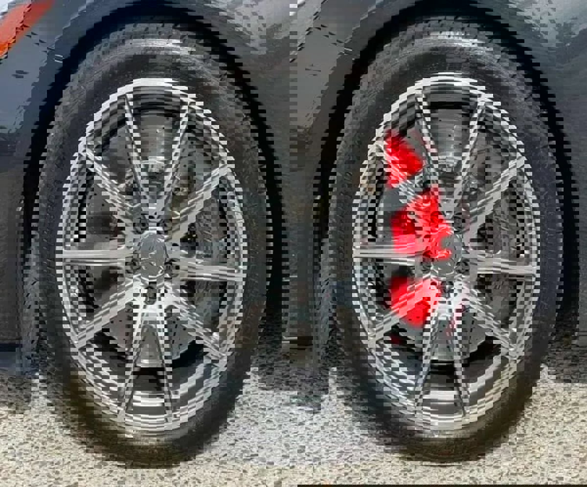 Used 2017 Mercedes-Benz AMG GT Coupe image 25