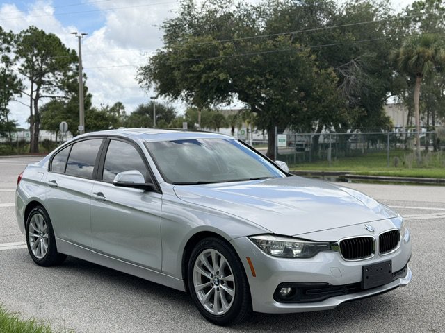Used 2016 BMW 320i xDrive Sedan AWD/4WD image 7