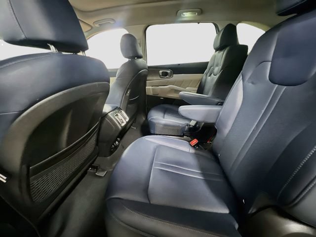 Certified 2024 Kia Sorento SX Prestige AWD/4WD image 26