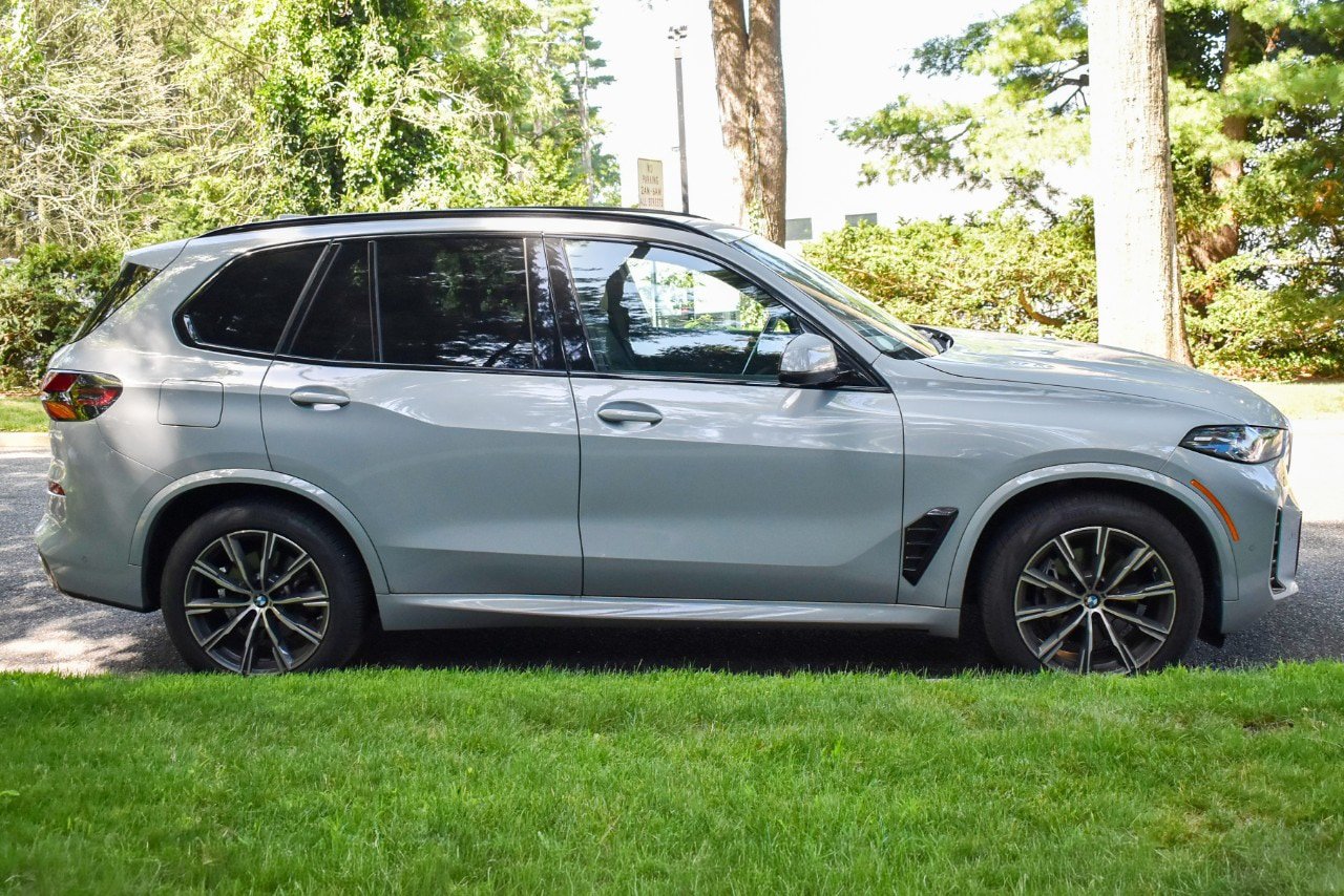Used 2026 BMW X5 xDrive40i AWD/4WD image 9