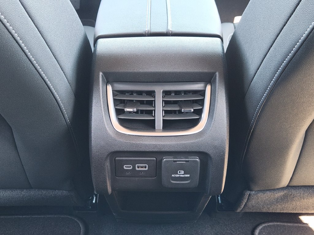 New 2026 Chevrolet Blazer LT w/ Sound & Technology Package FWD image 21