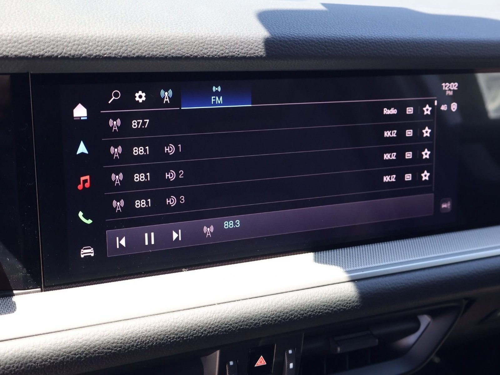 New 2026 Porsche Cayenne AWD/4WD image 16