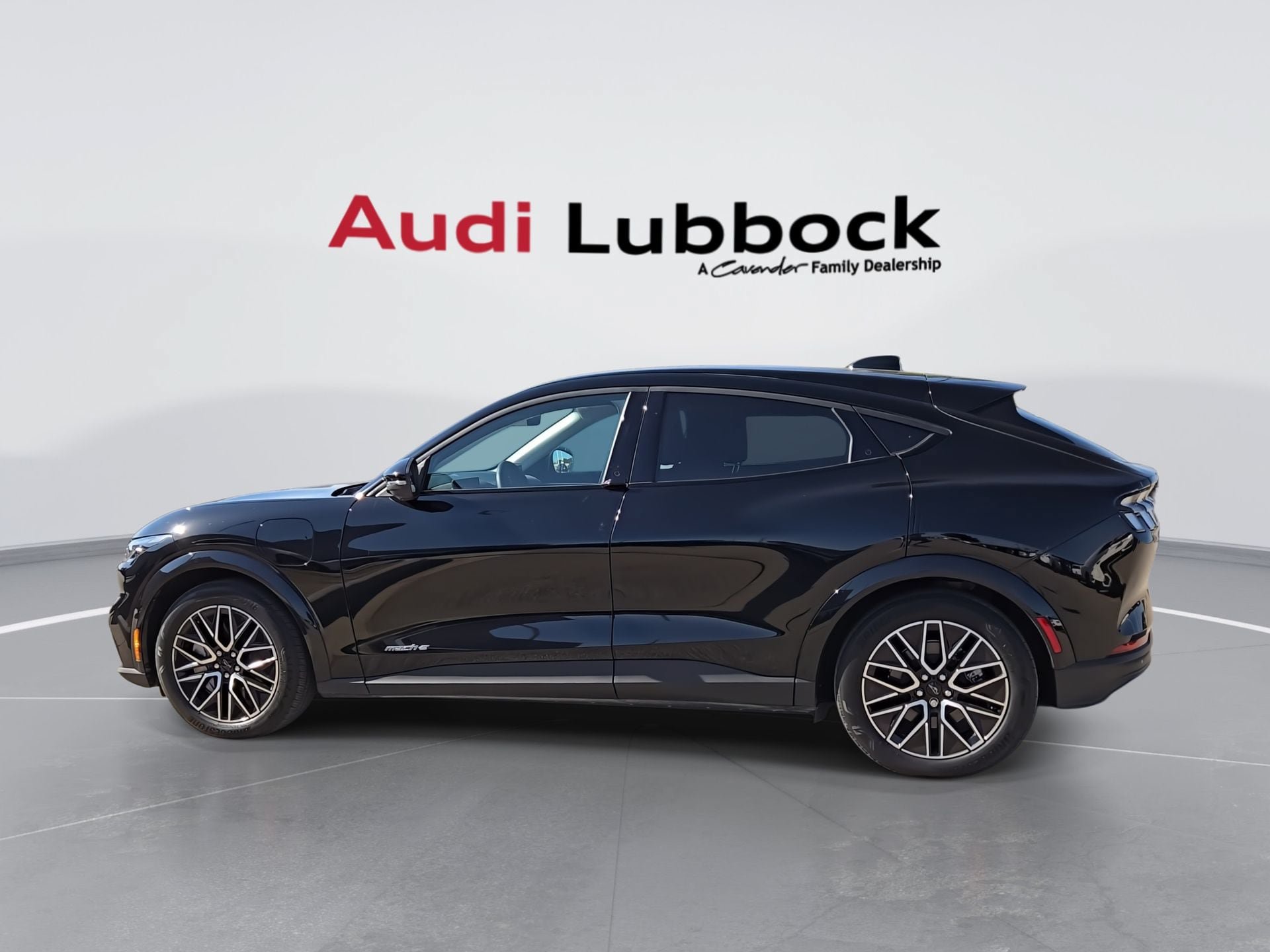 Used 2025 Ford Mustang Mach-E Premium RWD image 6