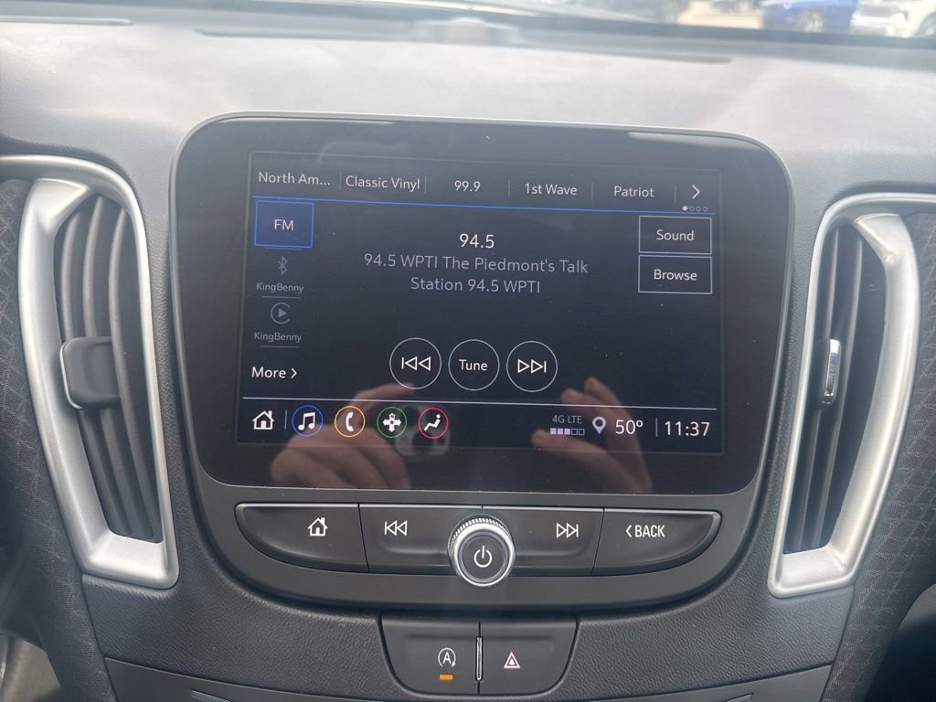 Used 2024 Chevrolet Malibu LT w/ Sport Edition image 19