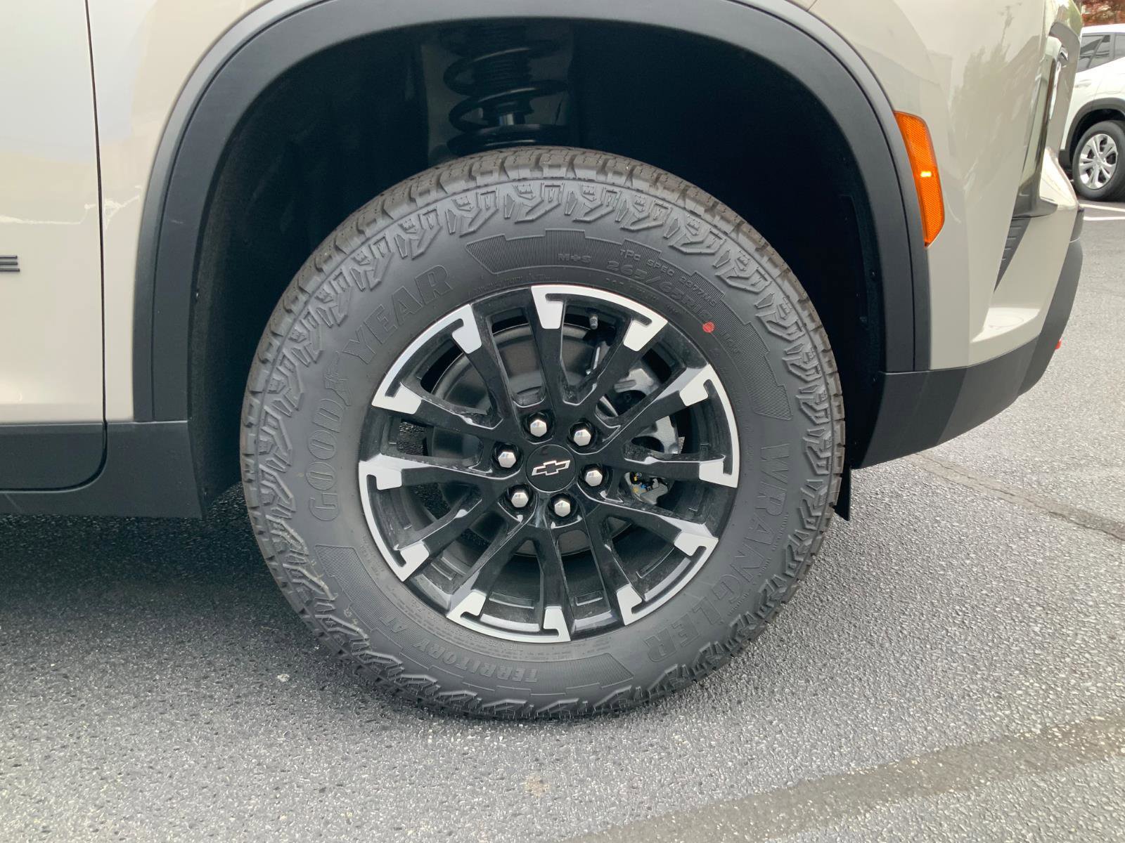 New 2026 Chevrolet Traverse Z71 AWD/4WD image 9