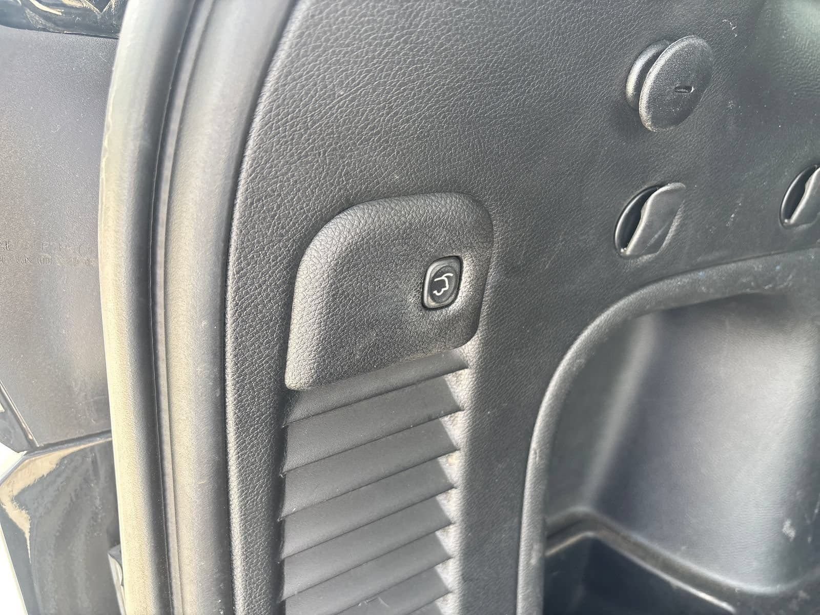Used 2021 Jeep Grand Cherokee Freedom Edition RWD image 16