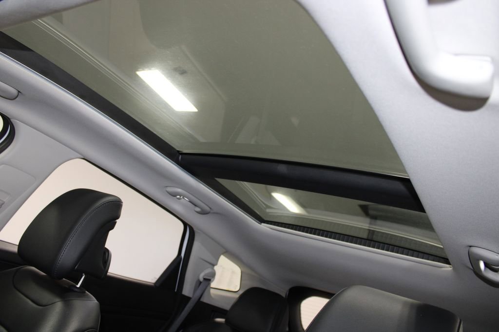 Used 2024 Kia Sportage SX FWD image 35