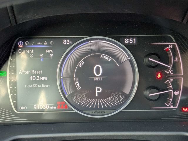 Used 2019 Lexus ES 300h Ultra Luxury w/ Accessory Package 2 FWD image 27
