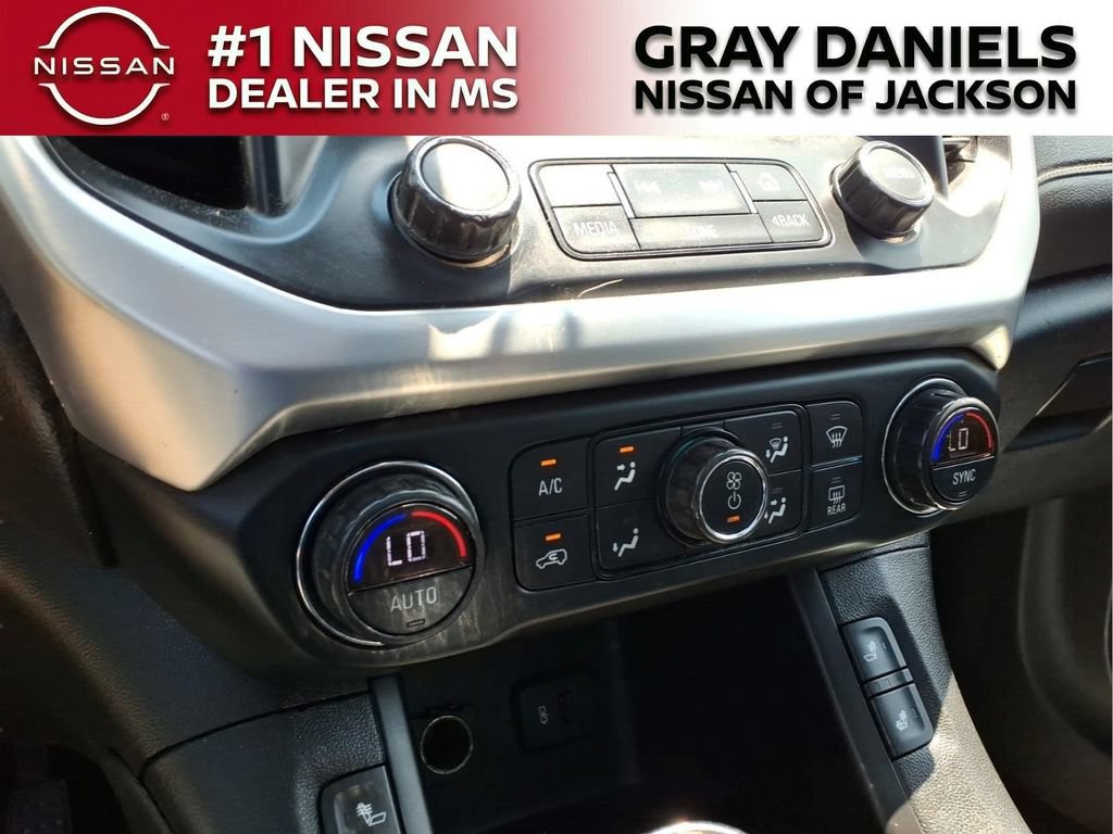 Used 2018 GMC Acadia SLT FWD image 18