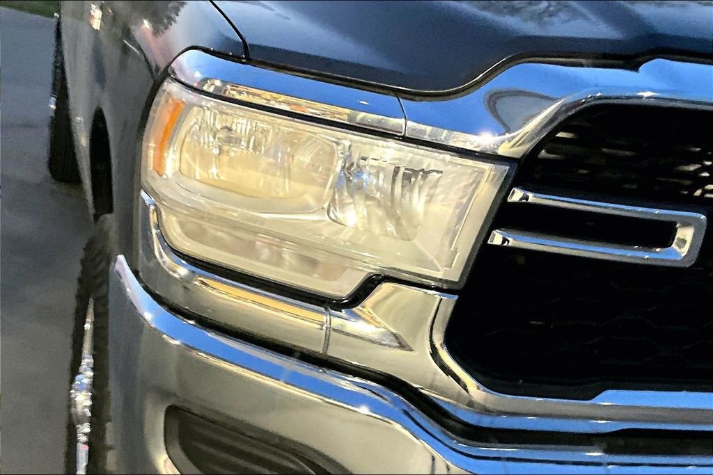 Used 2021 RAM 2500 Tradesman w/ Chrome Appearance Group image 26