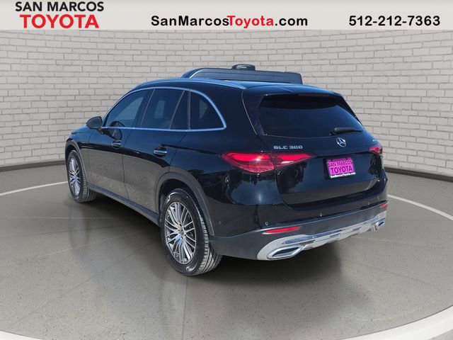 Used 2024 Mercedes-Benz GLC 300 4MATIC image 7