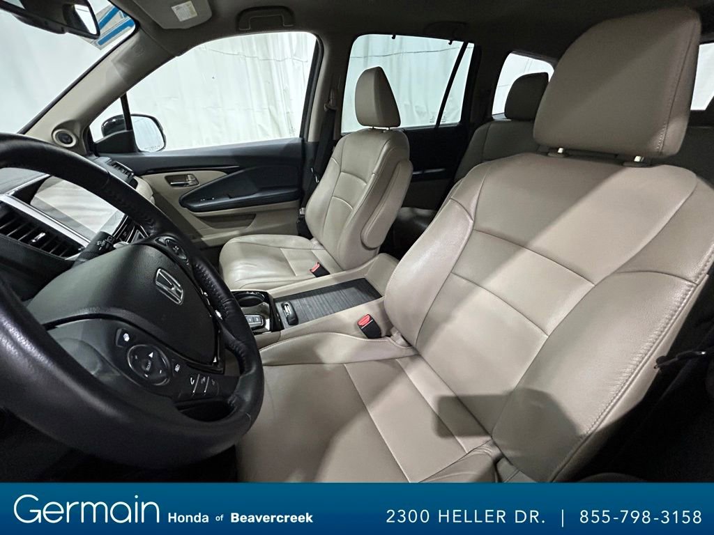 Used 2017 Honda Pilot Touring image 23