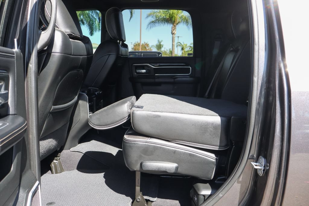 Used 2020 RAM 2500 Laramie w/ Night Edition AWD/4WD image 45
