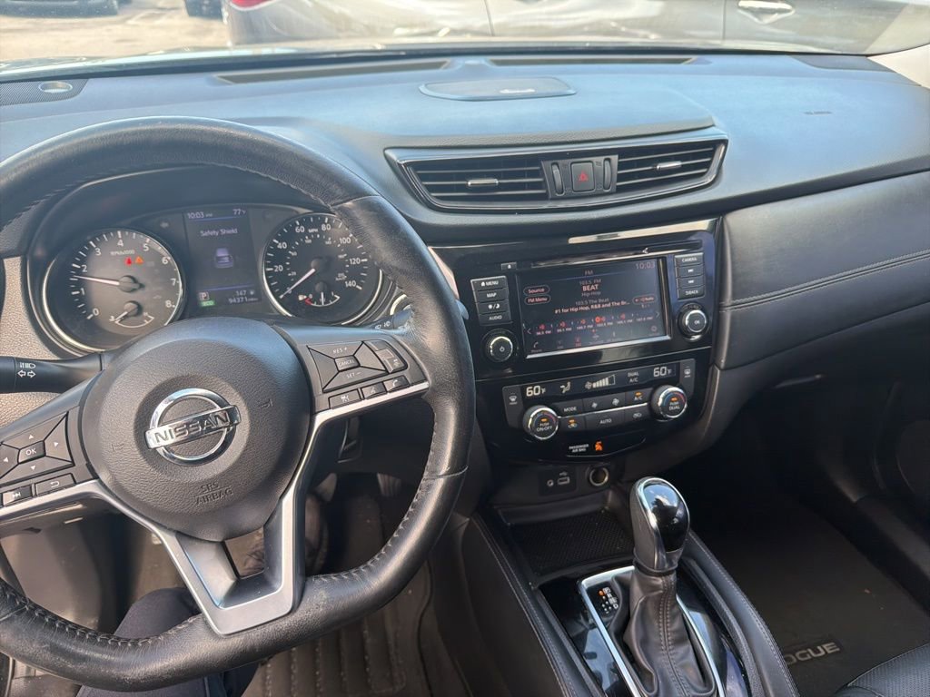 Used 2018 Nissan Rogue SL image 15