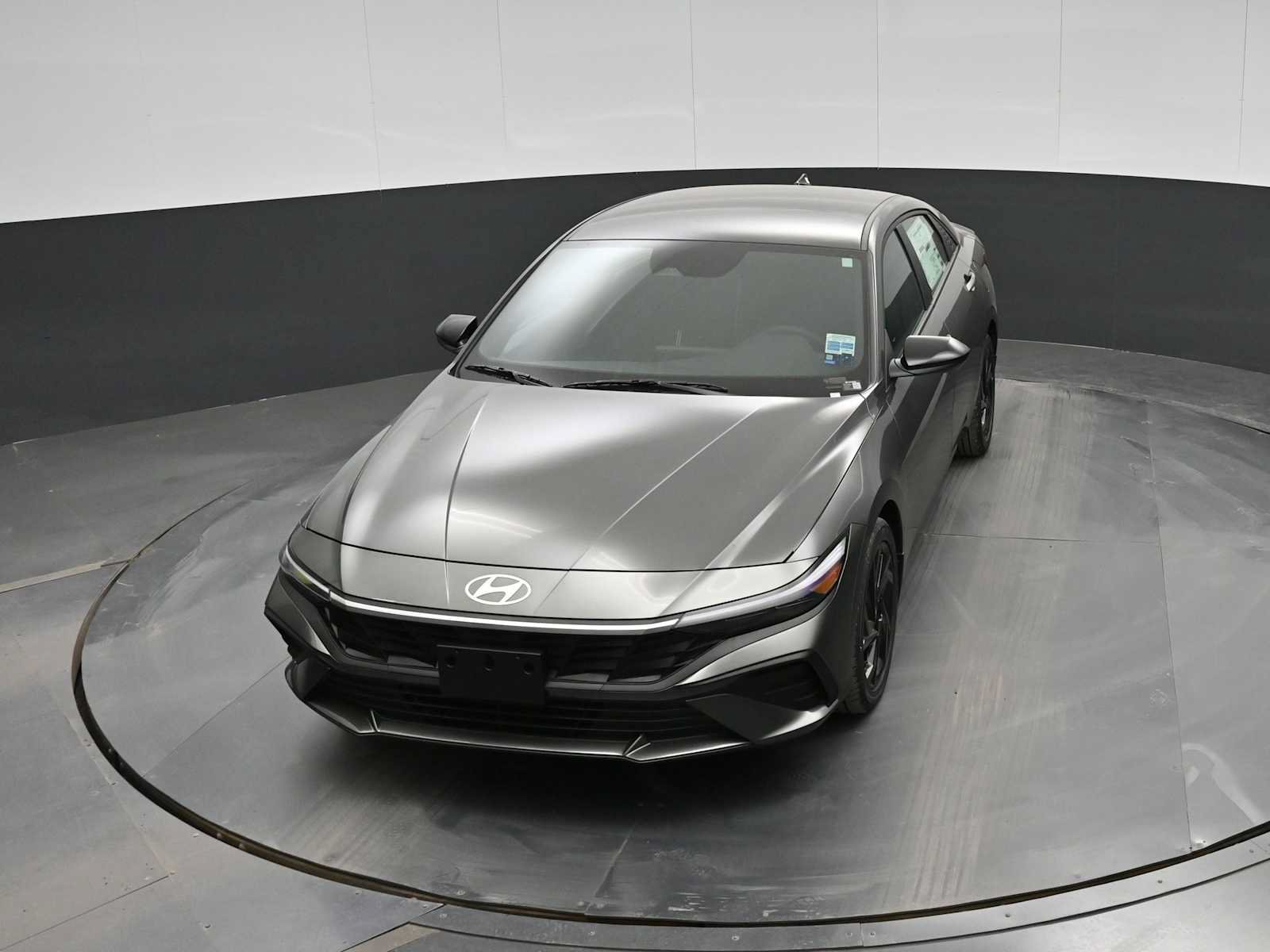 New 2026 Hyundai Elantra Sport FWD image 27