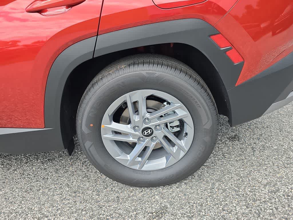 New 2026 Hyundai Tucson SE w/ Tow & Go Package FWD image 14