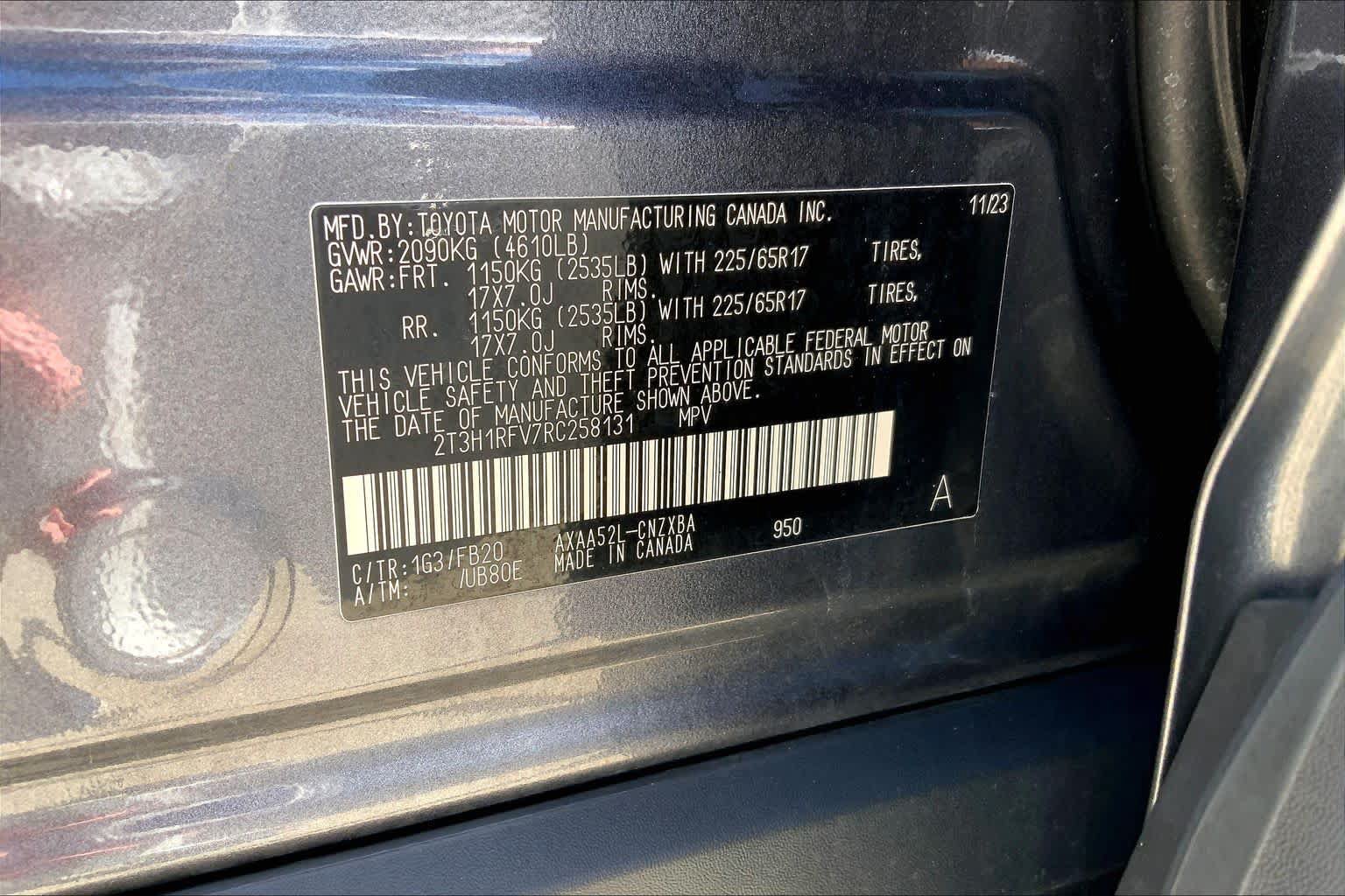 Used 2024 Toyota RAV4 LE FWD image 33