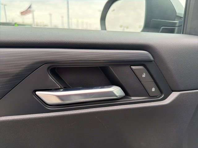 Used 2025 GMC Acadia Elevation image 26