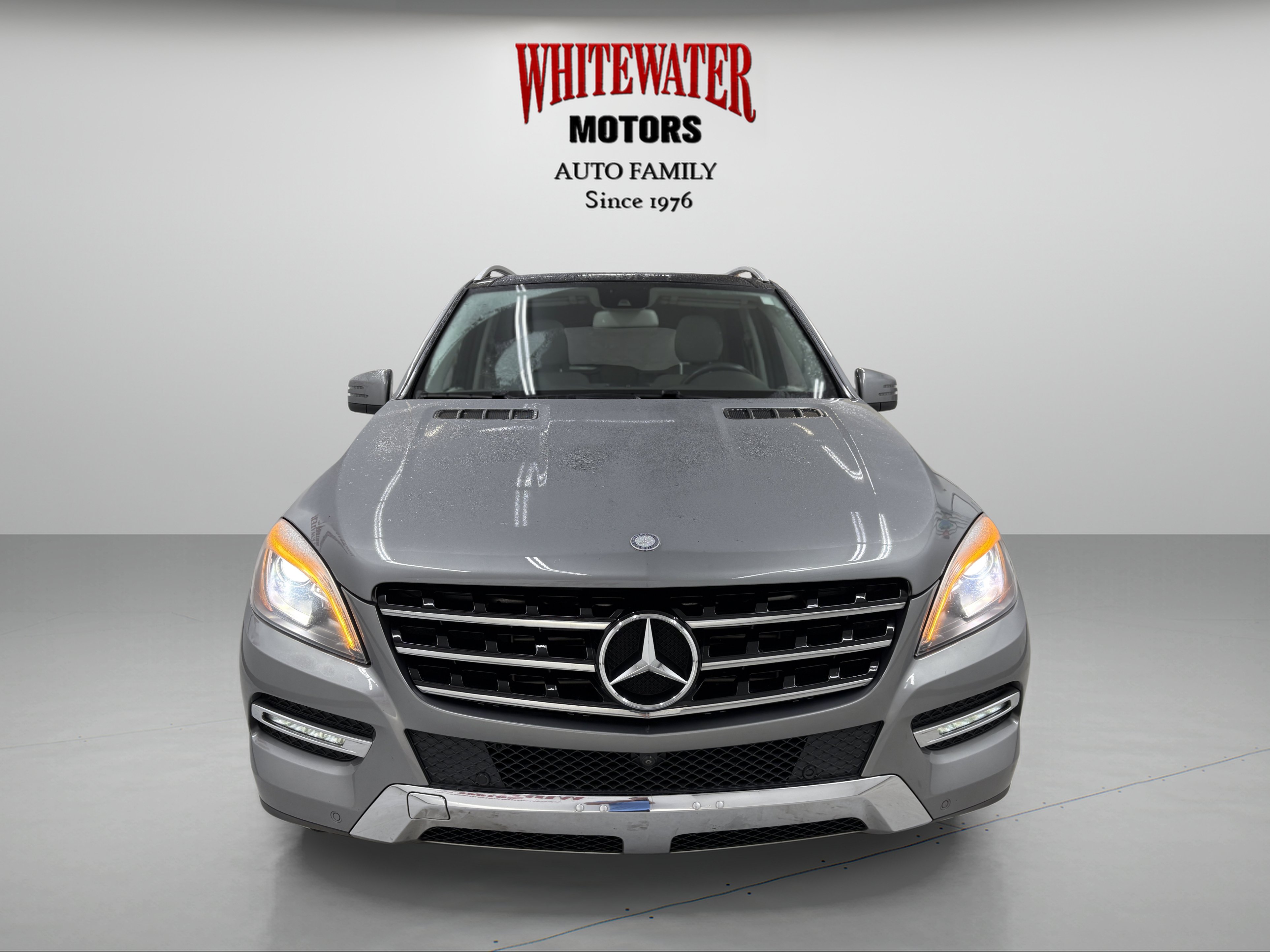 Used 2014 Mercedes-Benz ML 350 BlueTEC 4MATIC w/ Premium 1 Package image 6