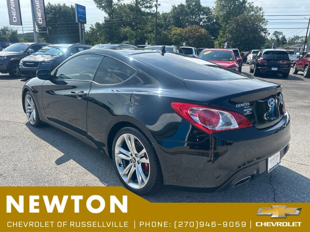 Used 2012 Hyundai Genesis 3.8 RWD image 28