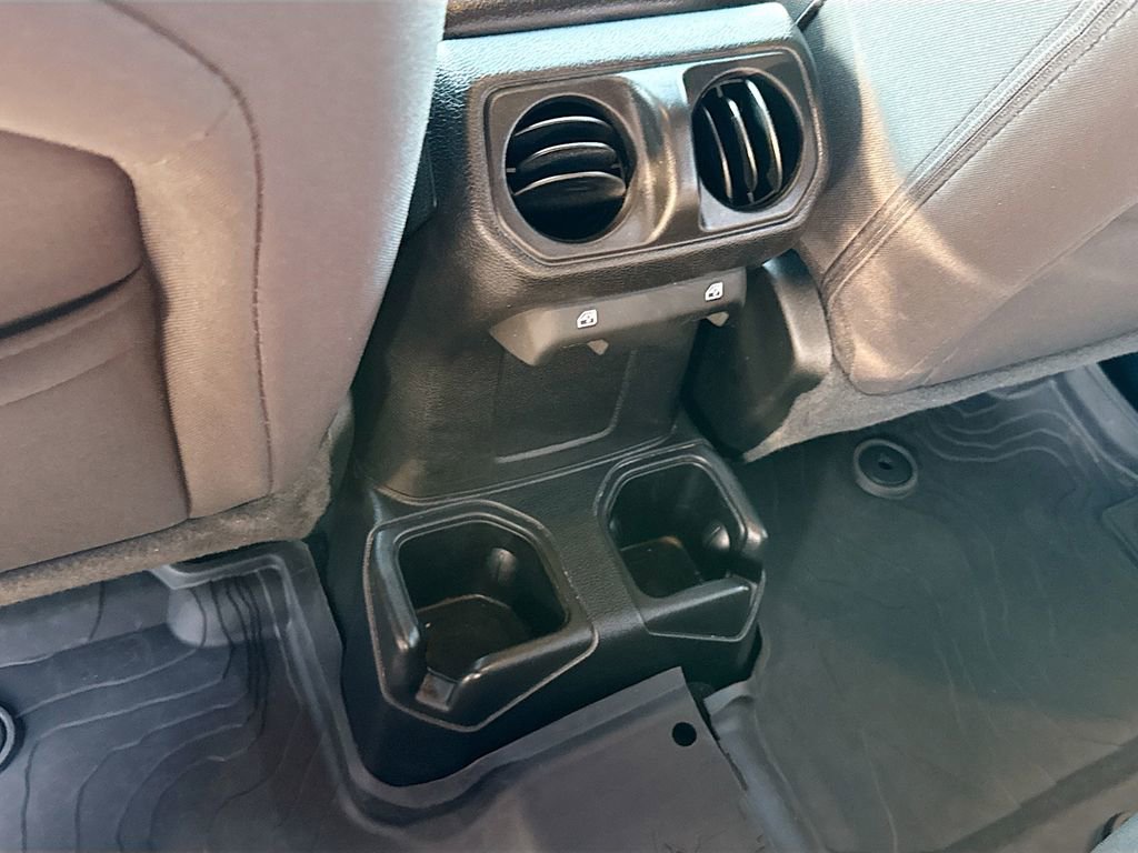 Used 2022 Jeep Wrangler Unlimited Sport image 28