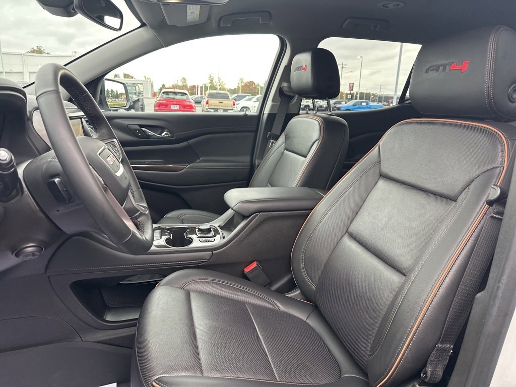 Used 2023 GMC Acadia AT4 w/ Technology Package image 26