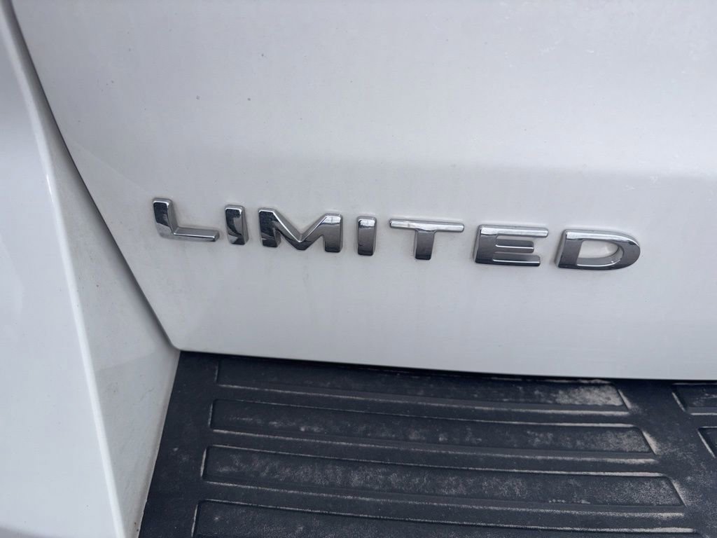 Used 2024 Ford Expedition Limited image 9