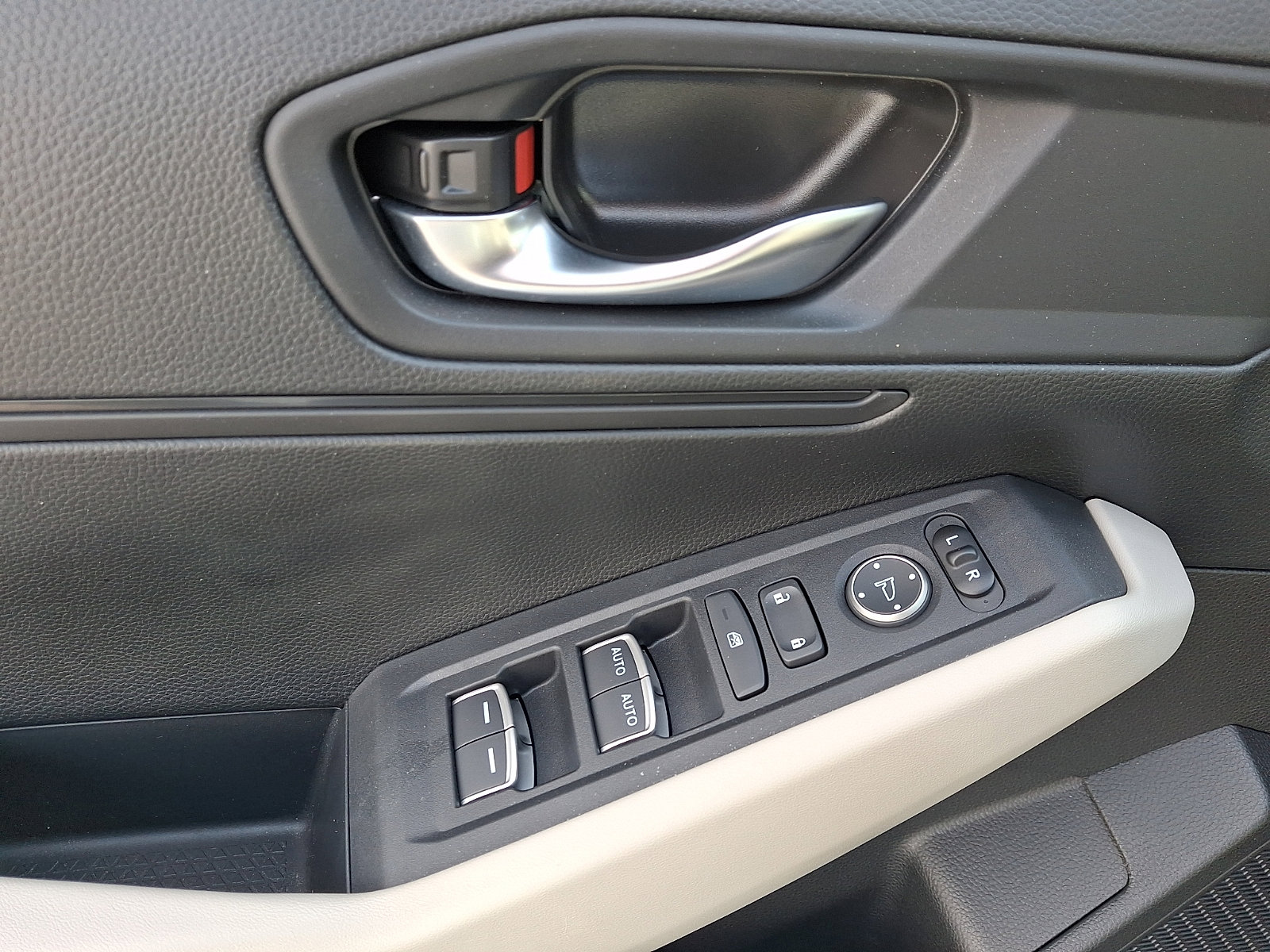 Certified 2024 Honda Accord LX image 12