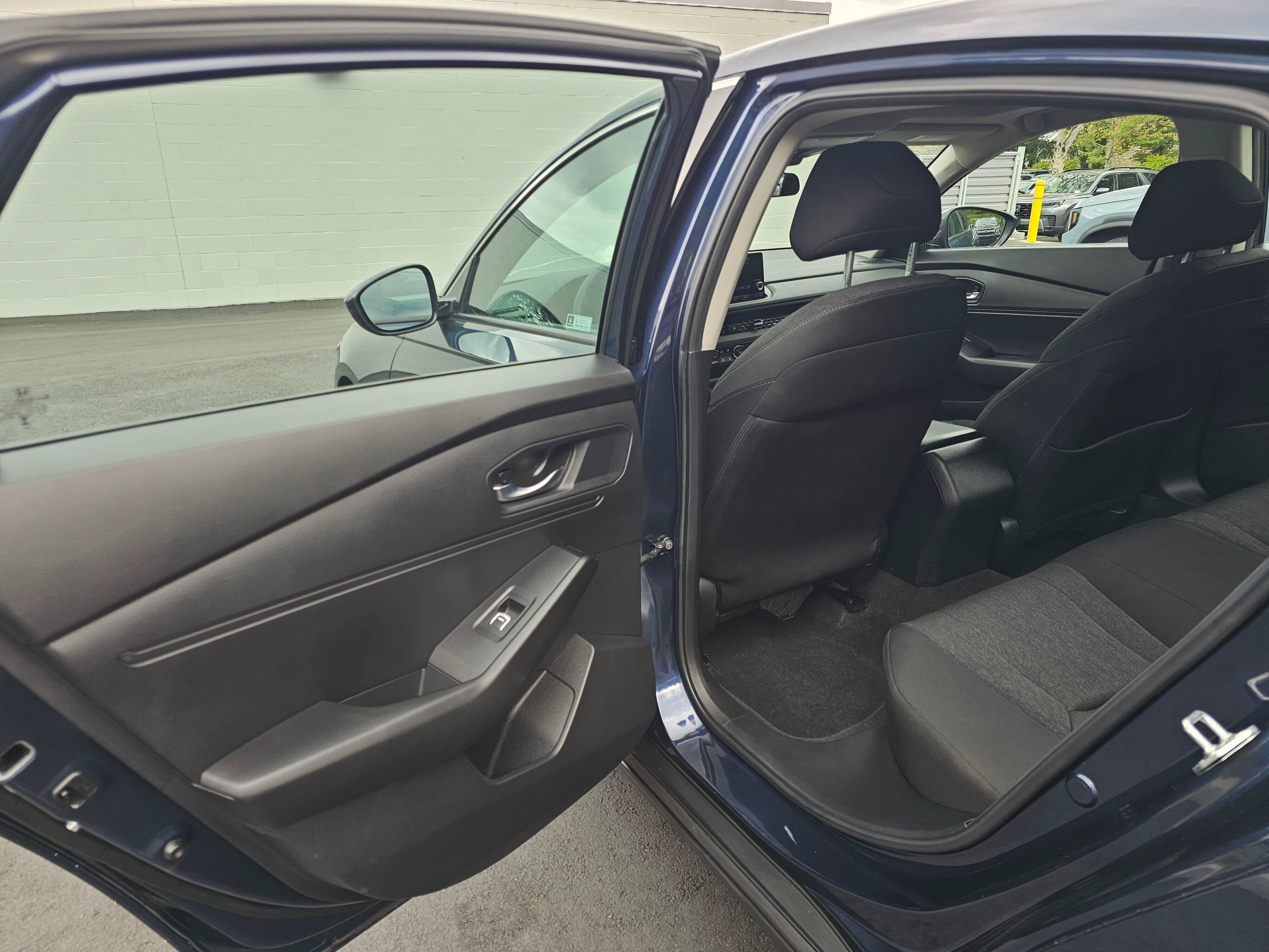Used 2023 Honda Accord EX image 19